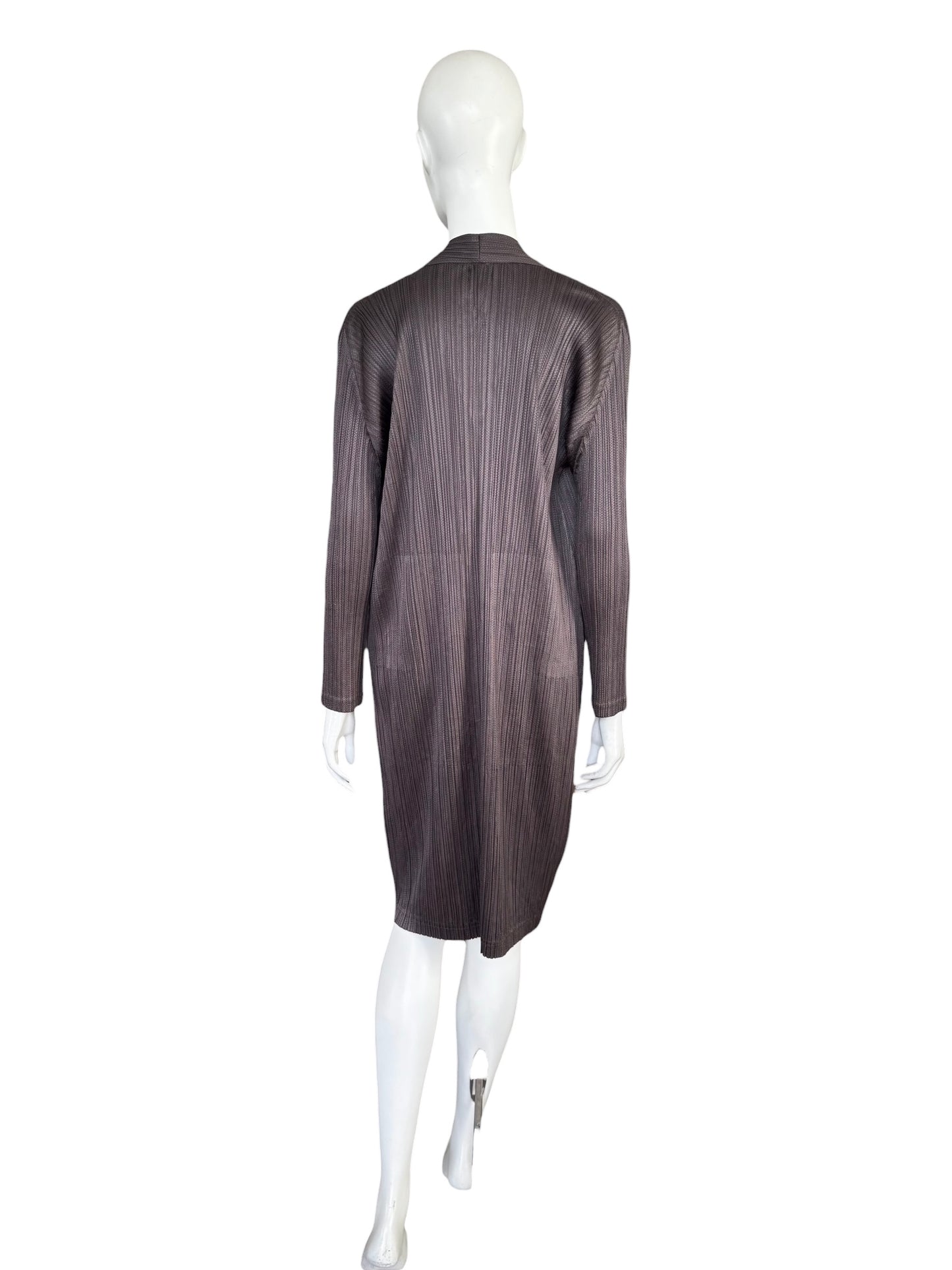 Pleats Please Issey Miyake — cardigan long