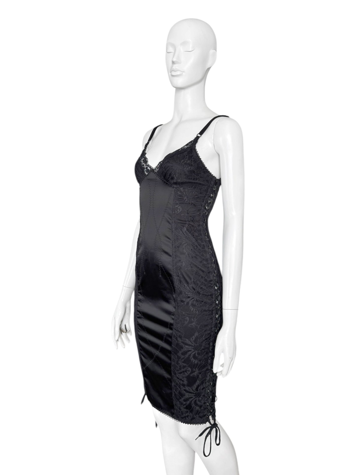 D&G early 2000s — robe corset en dentelle
