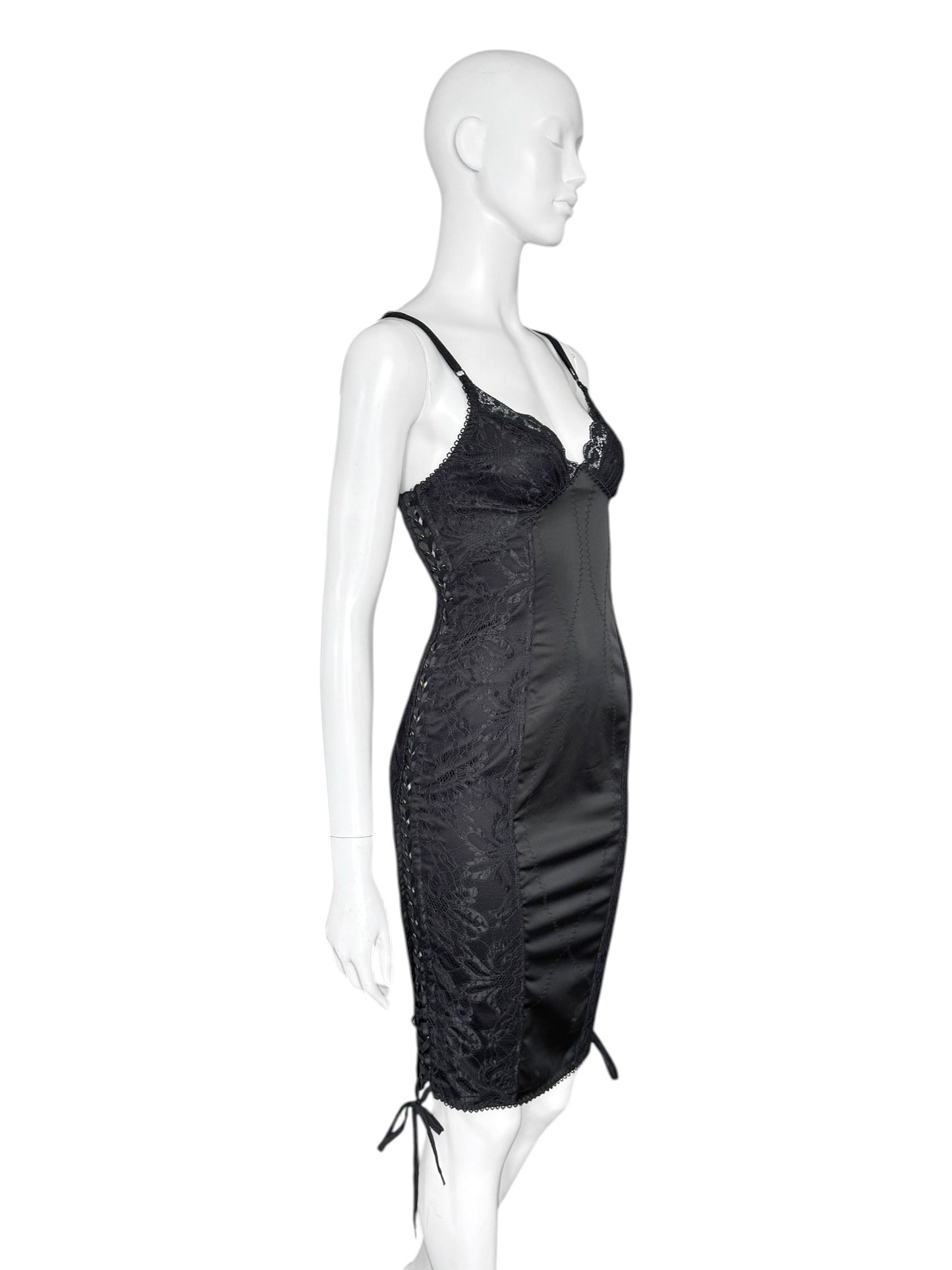 D&G early 2000s — robe corset en dentelle