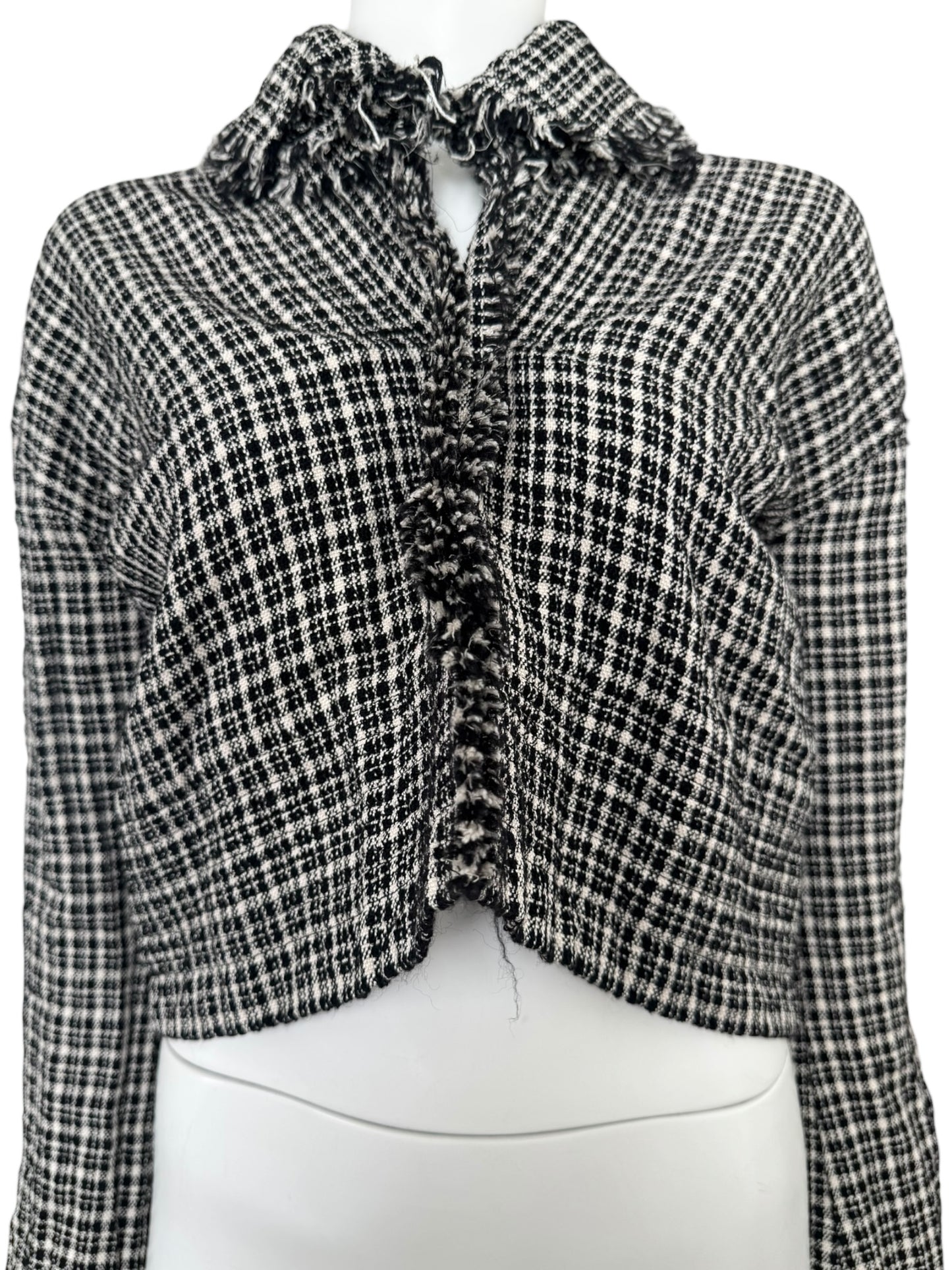 Junya Watanabe Comme des Garçons – Veste courte texturée
Fall / Winter 2004 –