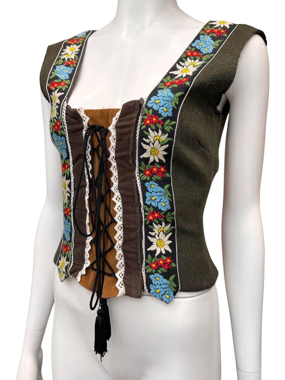 D&G FW2002 - corset brodé