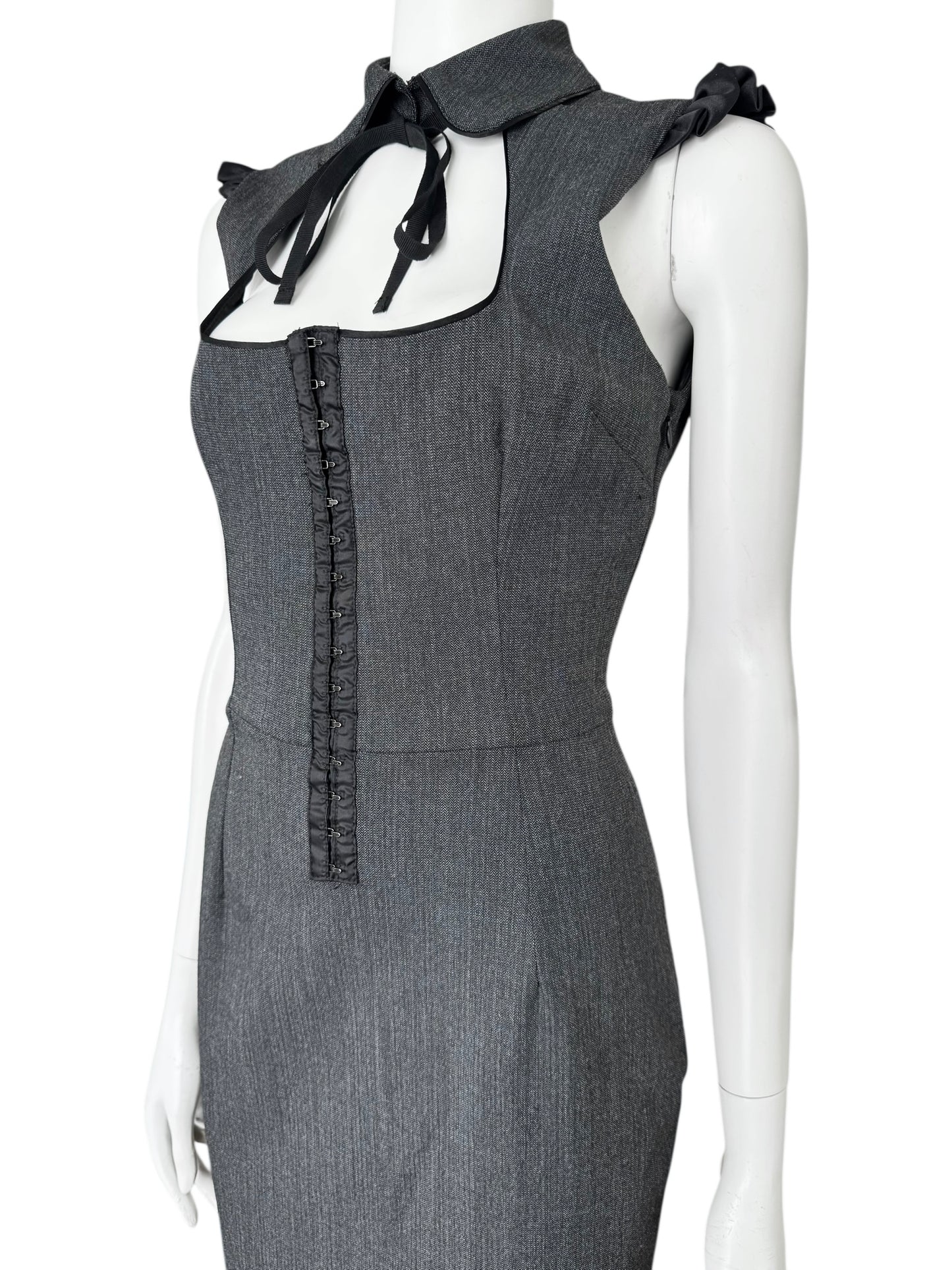 D&G — Robe corsetée à col noué
Années 2000