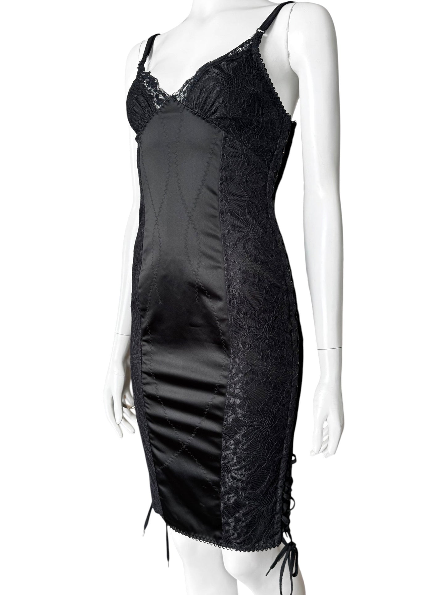 D&G early 2000s — robe corset en dentelle