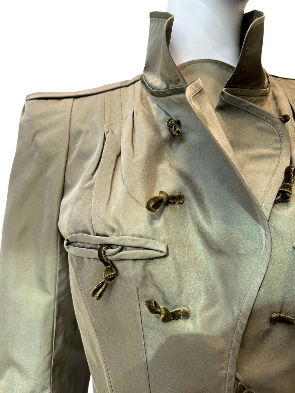 Yves Saint Laurent by Tom Ford FW2004 - veste « pagode » en soie