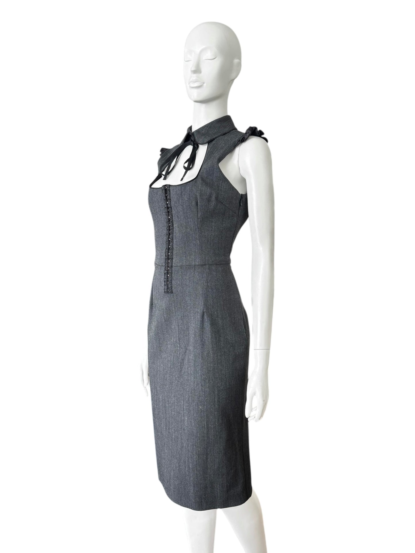 D&G — Robe corsetée à col noué
Années 2000