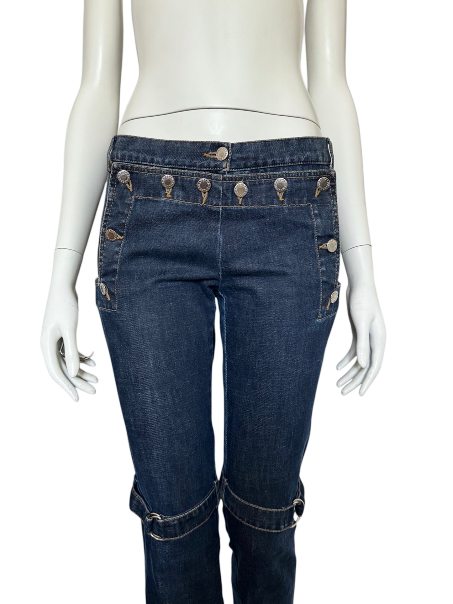 Dolce & Gabbana — S/S 2003 runway