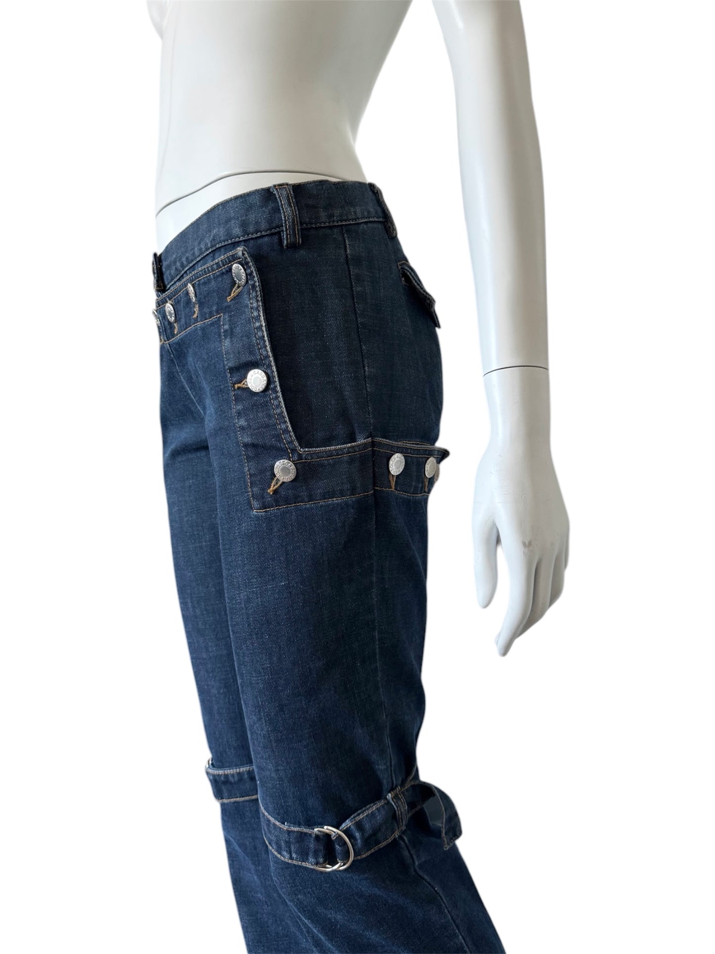 Dolce & Gabbana — S/S 2003 runway